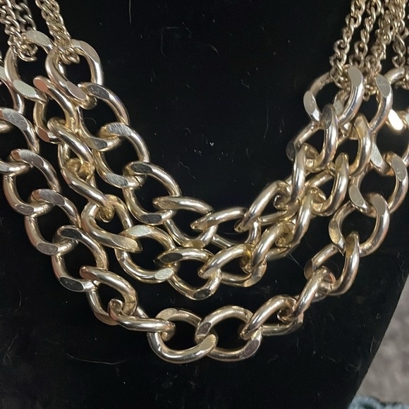 Goldtone chain link multi layerd necklace - Picture 2 of 4